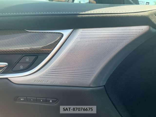 Cadillac XT6 2026-03 8665898-10
