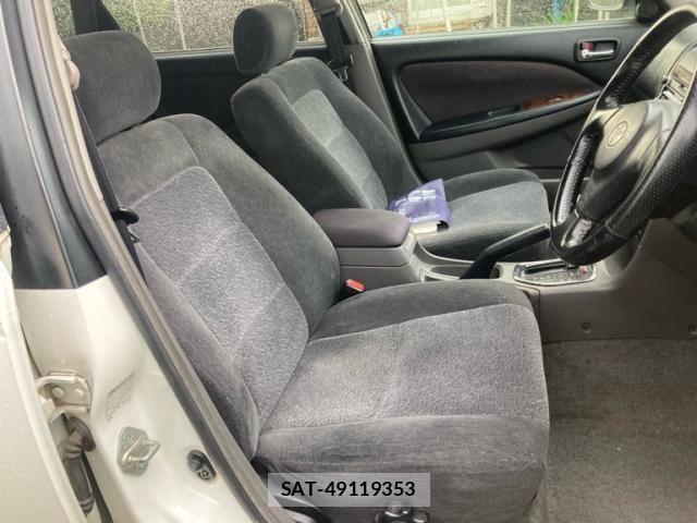 Toyota CALDINA 2000-11 8335162-9
