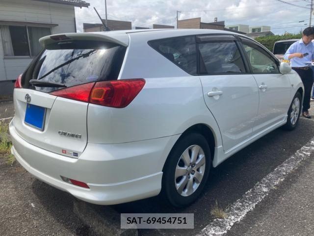 Toyota CALDINA 2004-01 8411499-1