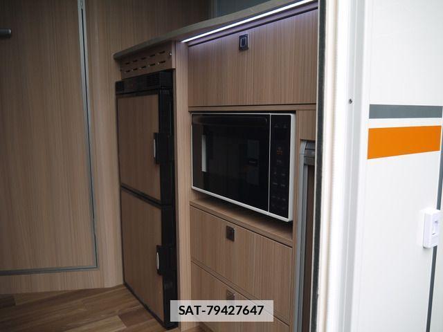 Toyota CAMROAD 2024-11 1219293-12
