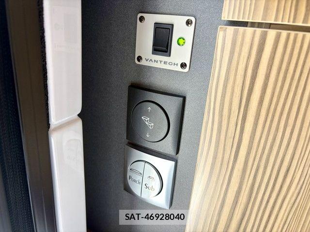 Toyota CAMROAD 2025-10 8313540-9