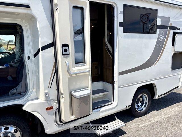 Toyota CAMROAD 2025-10 8313540-5