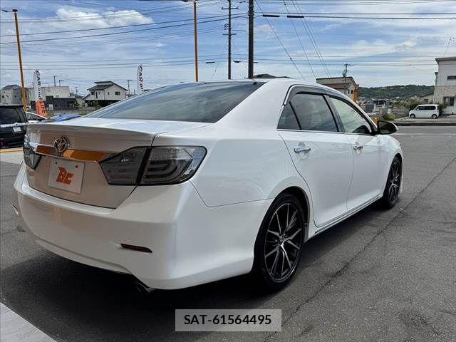 Toyota CAMRY 2014-08 7215675-14