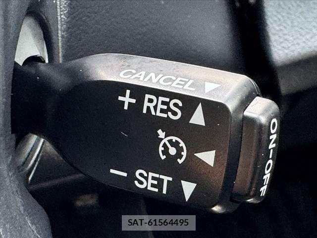 Toyota CAMRY 2014-08 7215675-5