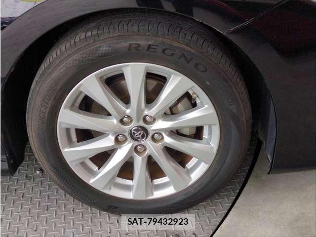 Toyota CAMRY 2017-12 7978697-22
