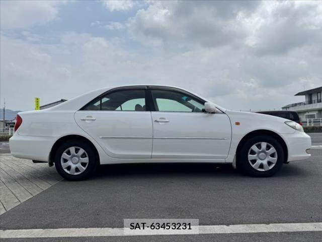 Toyota CAMRY 2004-03 8411507-11