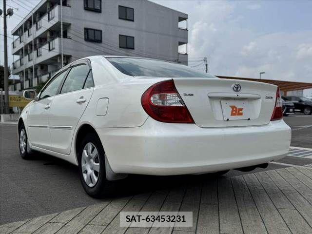 Toyota CAMRY 2004-03 8411507-12