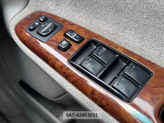 Toyota CAMRY 2004-03 8411507-20