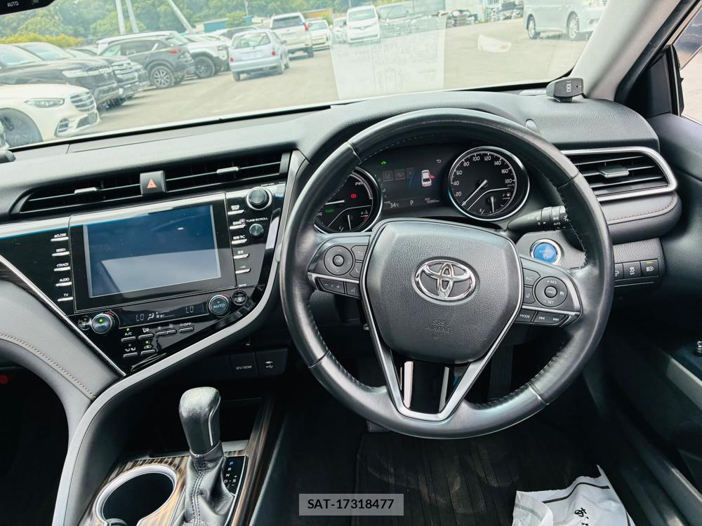 Toyota CAMRY 2018-03 7933122-13