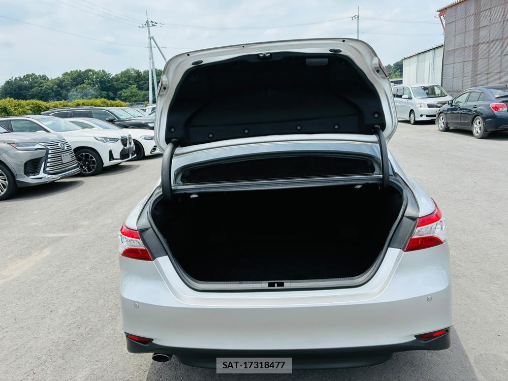 Toyota CAMRY 2018-03 7933122-25