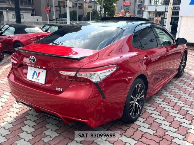 Toyota CAMRY HYBRID 2019-06 871231-16