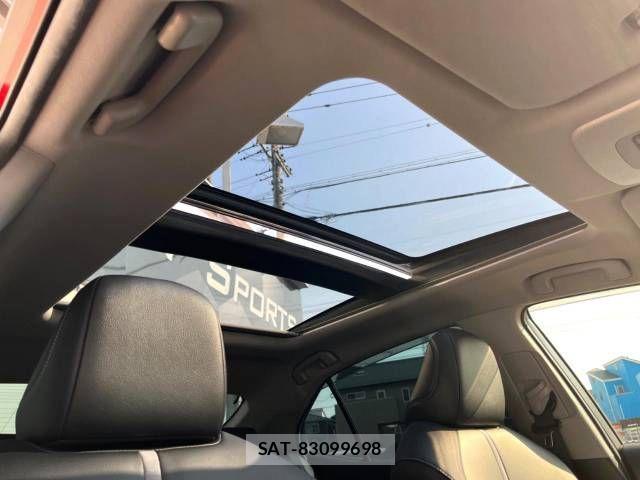 Toyota CAMRY HYBRID 2019-06 871231-2