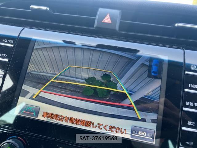 Toyota CAMRY HYBRID 2018-06 976869-19