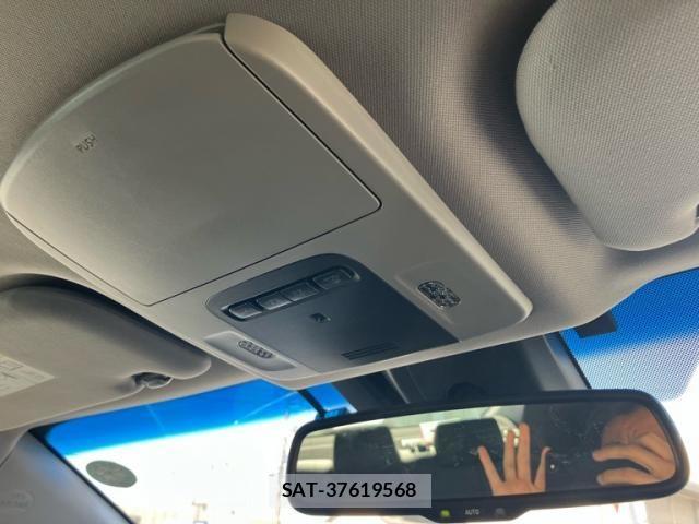 Toyota CAMRY HYBRID 2018-06 976869-23