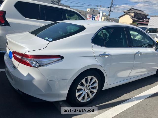 Toyota CAMRY HYBRID 2018-06 976869-2