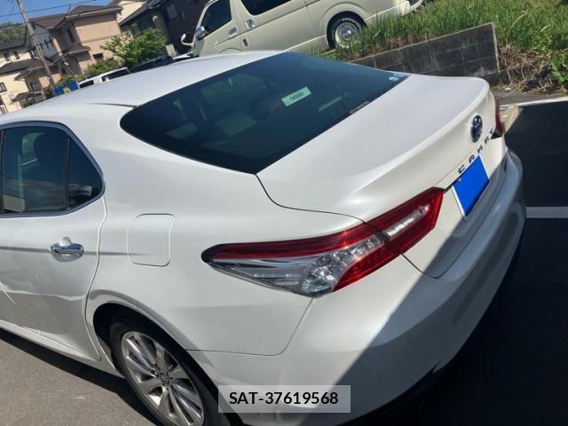 Toyota CAMRY HYBRID 2018-06 976869-3