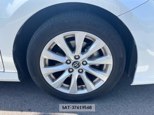 Toyota CAMRY HYBRID 2018-06 976869-4