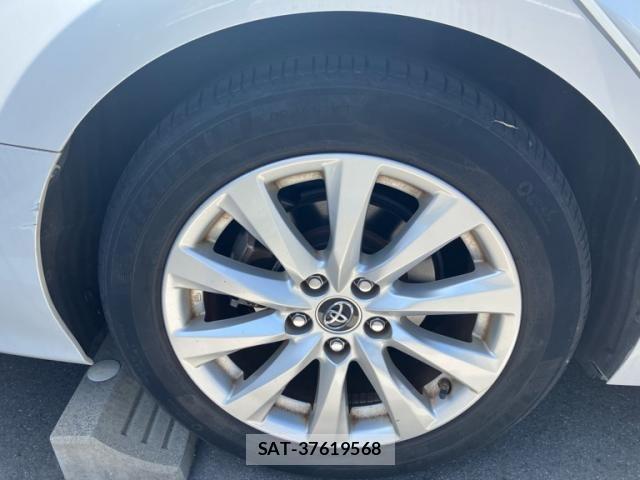 Toyota CAMRY HYBRID 2018-06 976869-5