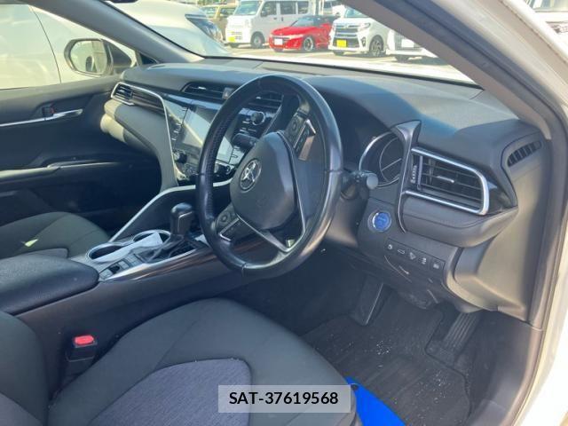 Toyota CAMRY HYBRID 2018-06 976869-8
