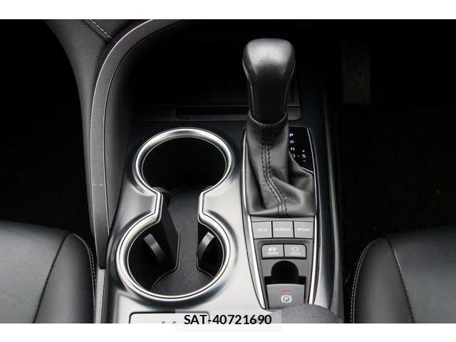 Toyota CAMRY HYBRID 2018-09 1305612-15