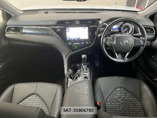 Toyota CAMRY HYBRID 2018-10 1361718-1