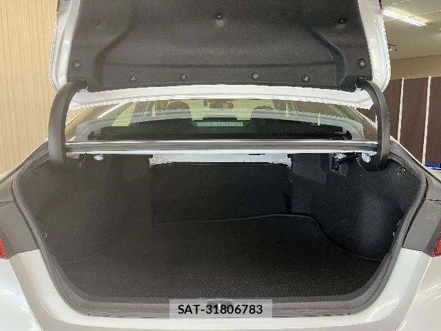 Toyota CAMRY HYBRID 2018-10 1361718-20