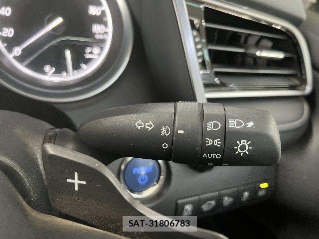 Toyota CAMRY HYBRID 2018-10 1361718-22
