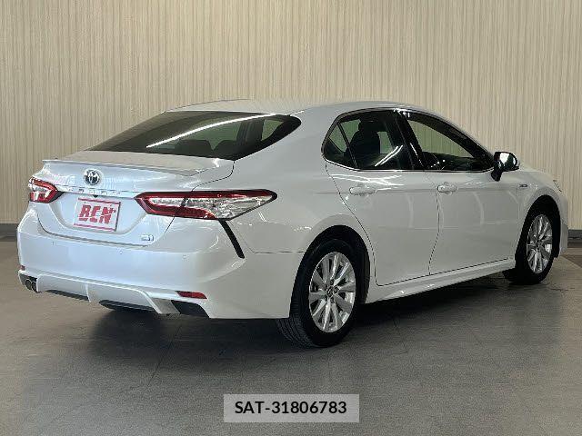 Toyota CAMRY HYBRID 2018-10 1361718-2