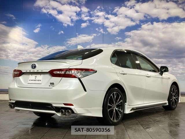 Toyota CAMRY HYBRID 2020-03 1427821-15