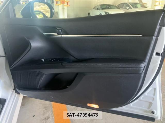 Toyota CAMRY HYBRID 2020-03 1471303-11
