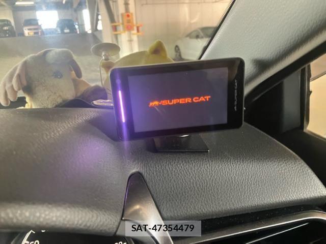 Toyota CAMRY HYBRID 2020-03 1471303-19