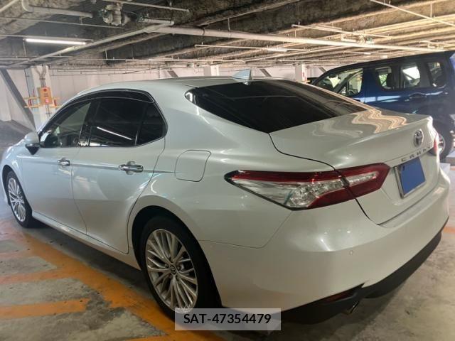 Toyota CAMRY HYBRID 2020-03 1471303-6