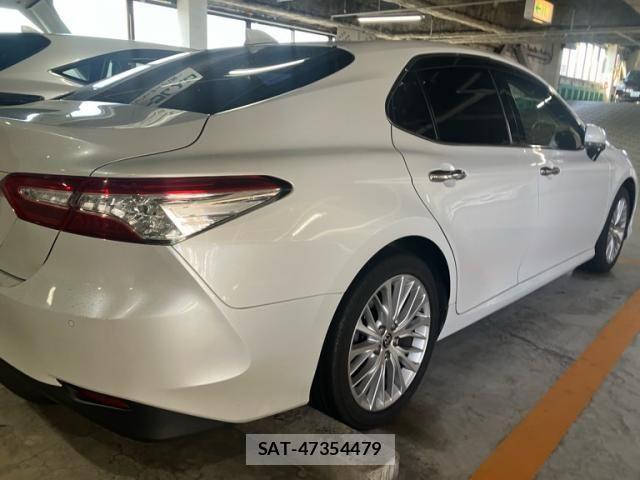 Toyota CAMRY HYBRID 2020-03 1471303-7