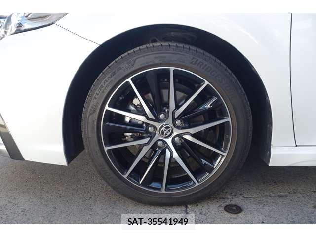Toyota CAMRY HYBRID 2022-06 1845974-9