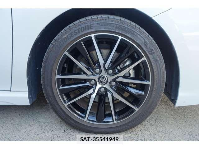Toyota CAMRY HYBRID 2022-06 1845974-12