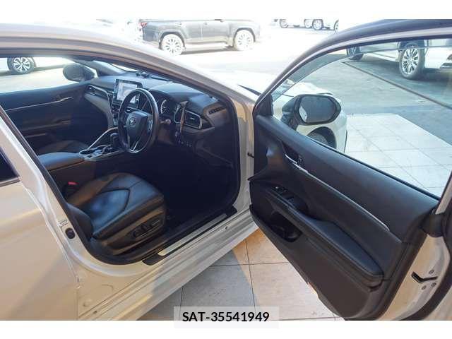 Toyota CAMRY HYBRID 2022-06 1845974-13