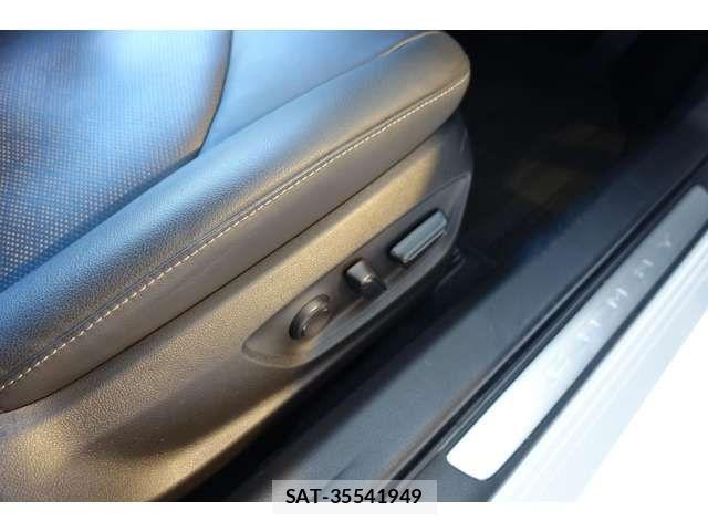 Toyota CAMRY HYBRID 2022-06 1845974-14