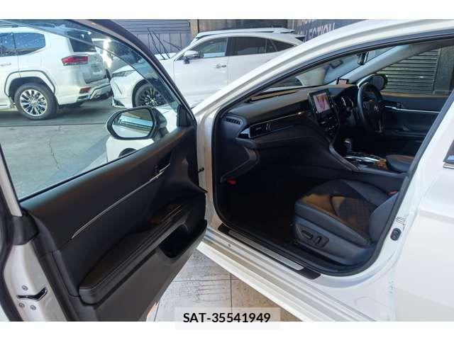 Toyota CAMRY HYBRID 2022-06 1845974-18