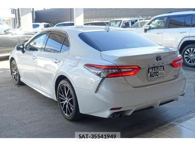 Toyota CAMRY HYBRID 2022-06 1845974-4