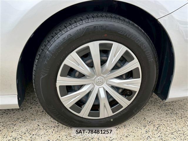 Toyota CAMRY HYBRID 2020-12 2661084-11