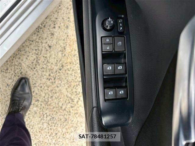 Toyota CAMRY HYBRID 2020-12 2661084-13
