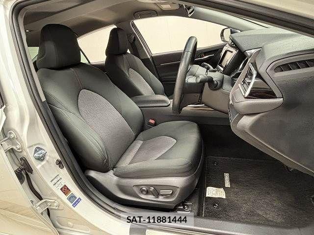 Toyota CAMRY HYBRID 2017-07 2726768-4