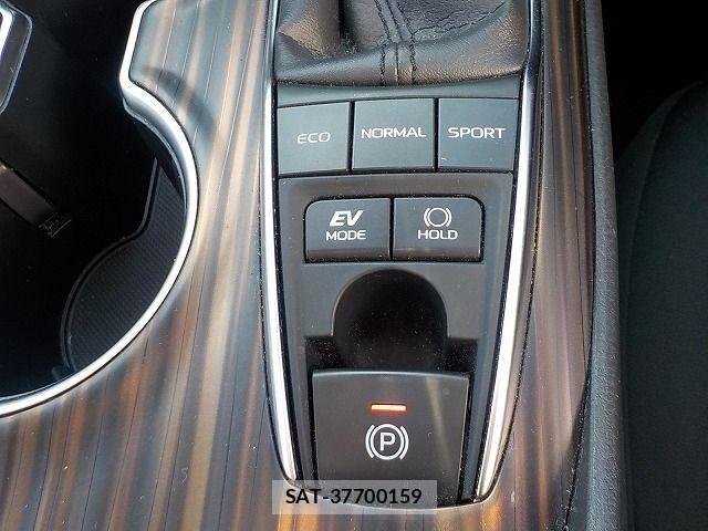 Toyota CAMRY HYBRID 2018-01 3064329-15