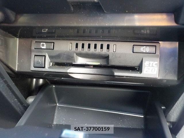 Toyota CAMRY HYBRID 2018-01 3064329-20