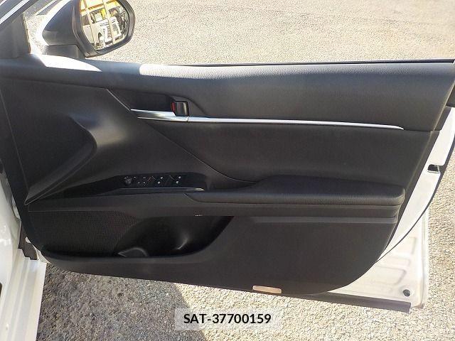Toyota CAMRY HYBRID 2018-01 3064329-23