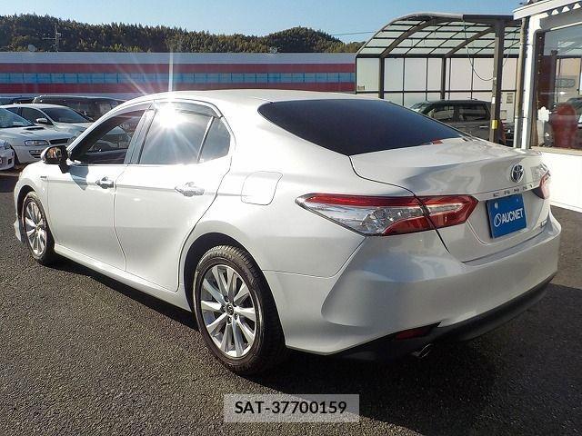Toyota CAMRY HYBRID 2018-01 3064329-2