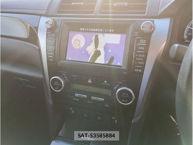 Toyota CAMRY HYBRID 2013-11 3355978-15