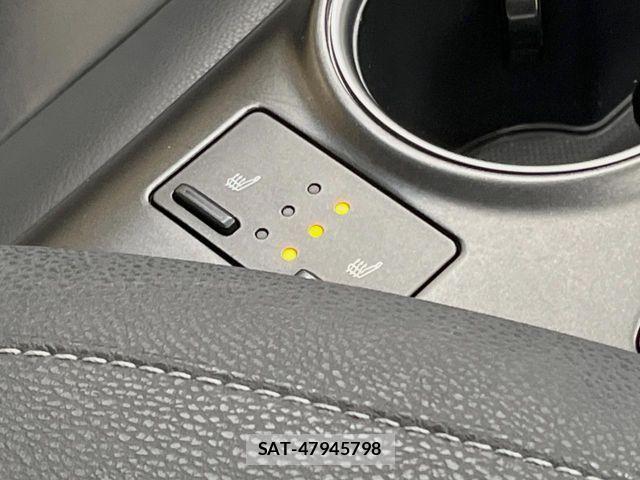 Toyota CAMRY HYBRID 2021-06 3662624-10
