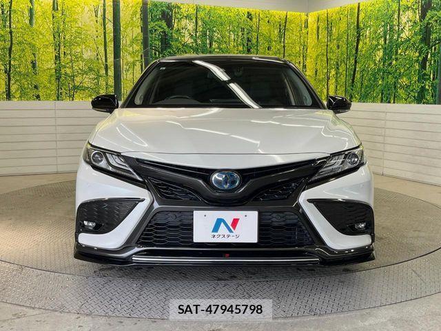 Toyota CAMRY HYBRID 2021-06 3662624-17