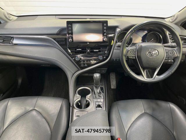 Toyota CAMRY HYBRID 2021-06 3662624-1
